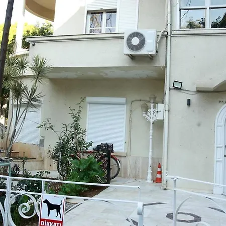 Lovely In A Perfect Location Apartmán